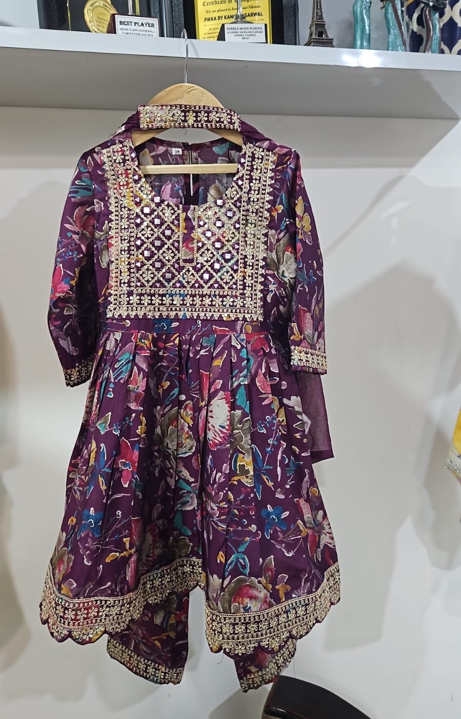 cotton jari embroidery pant set - Image 2